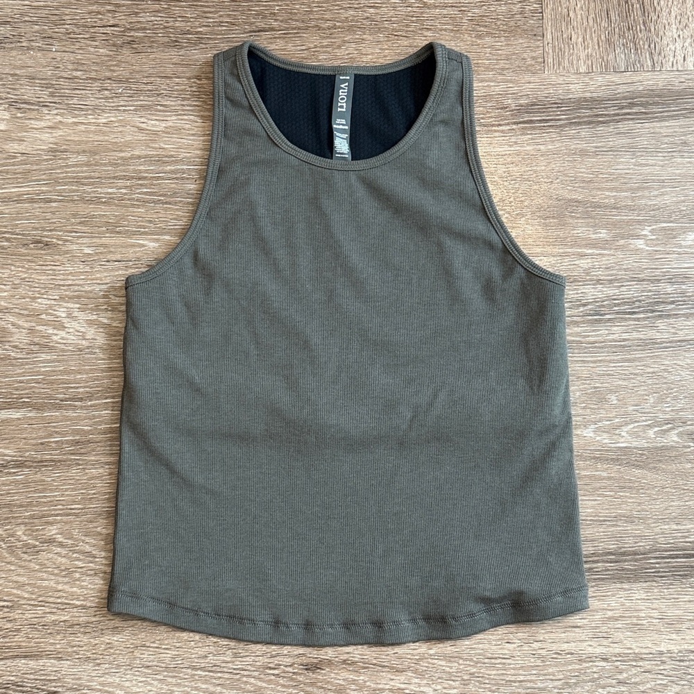 Vuori Pose Plyo Tank